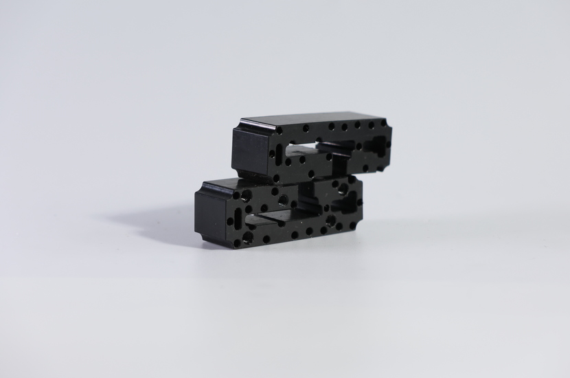 how to choose cnc machining material_plastics